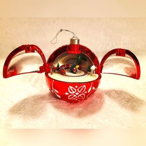 🚫SOLD🚫Mr. Christmas Wind-Up Animated Musical Train Village Ornament. Works EUC